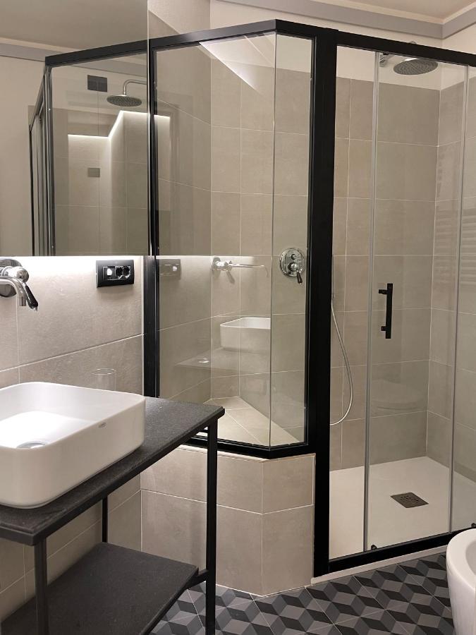 Raha Suites Syrakusa Exteriör bild
